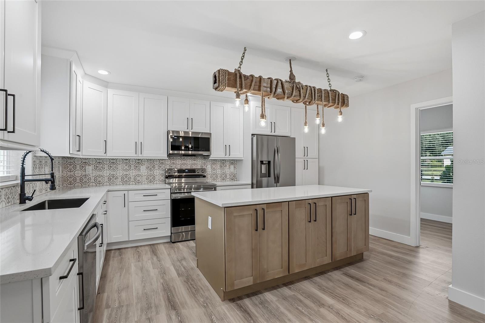 FOX RIDGE - Residential