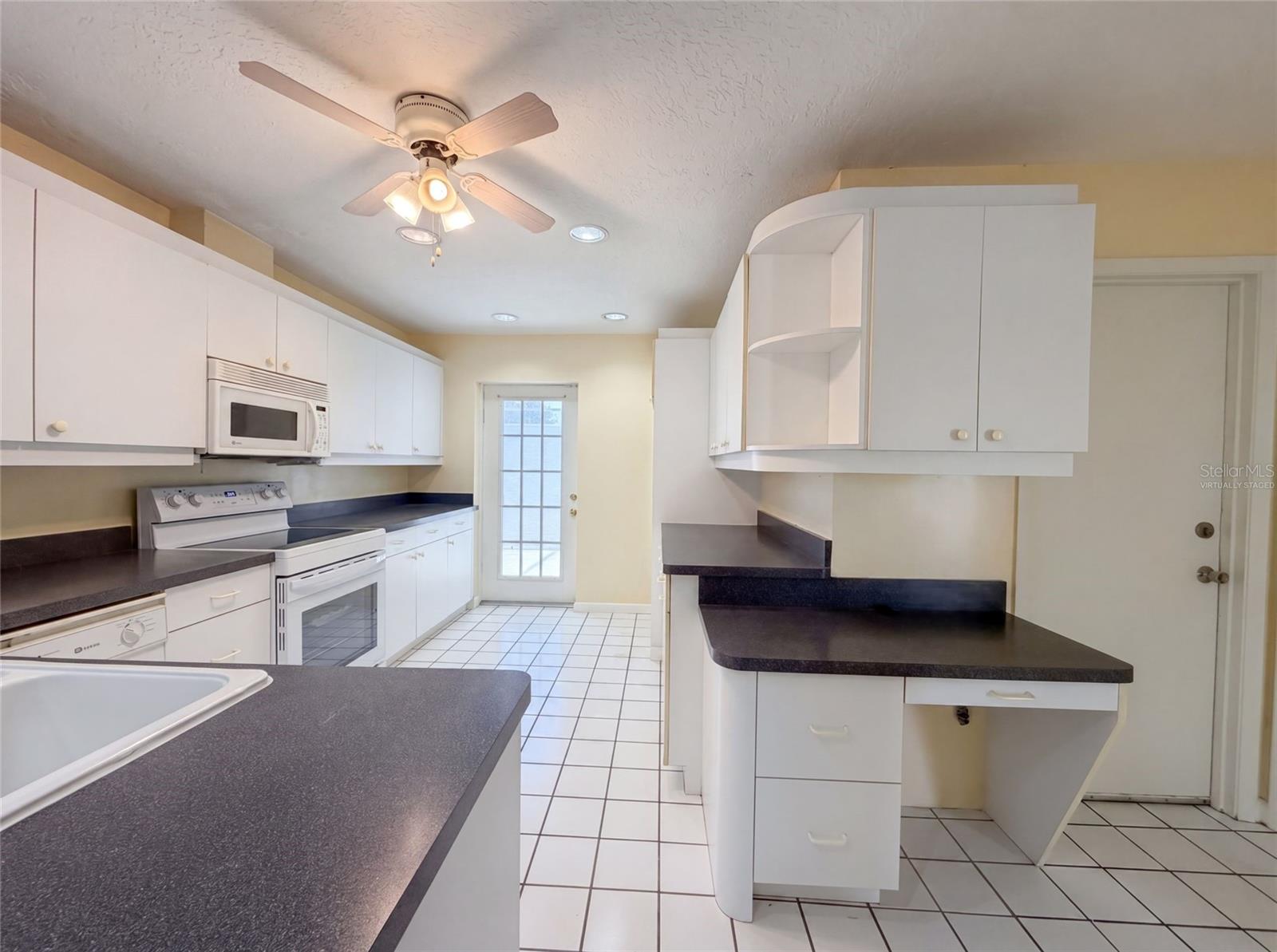 PINEBROOK SOUTH - Residential