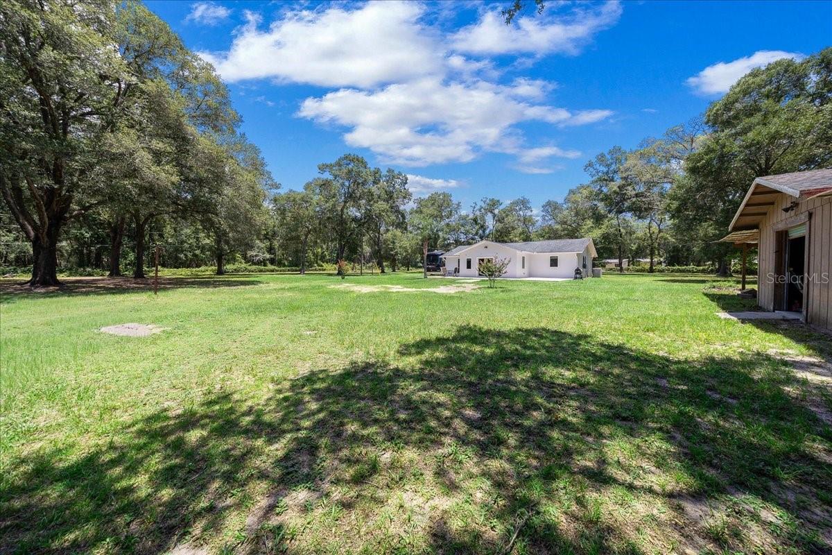GRANDE OAK MANOR - Residential