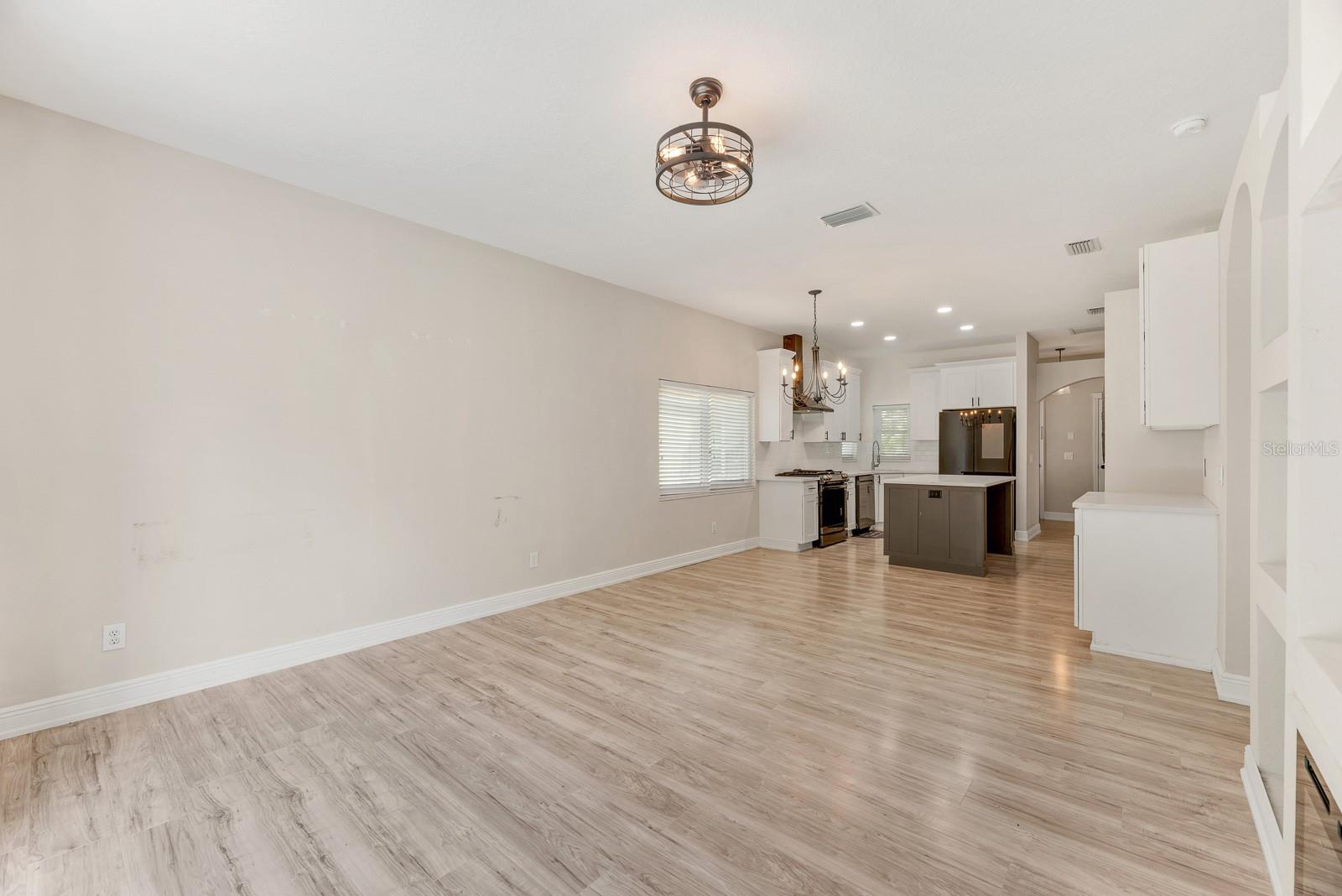 FISHHAWK RANCH PH 2 PRCL - Residential
