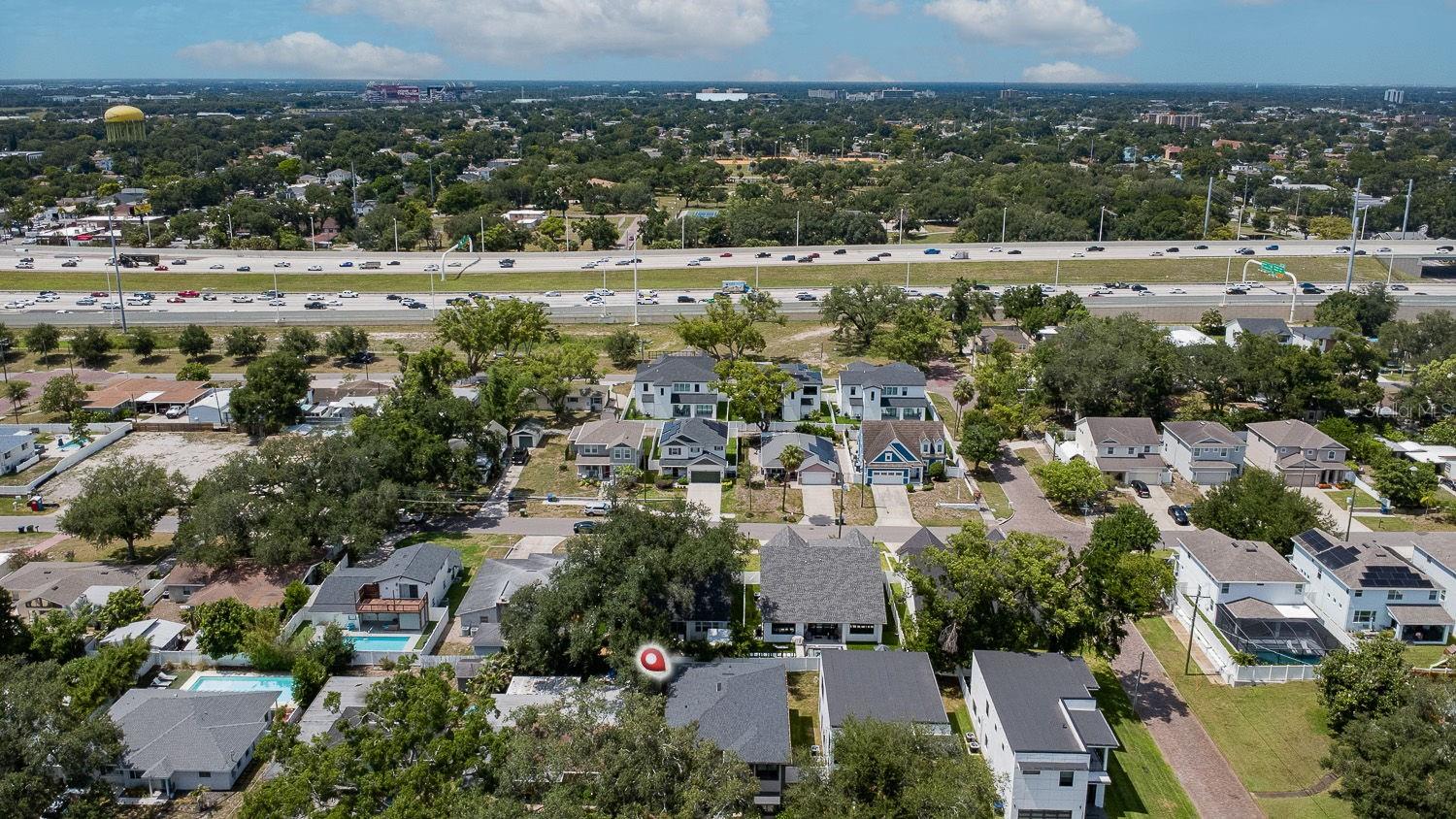 MAC FARLANE PARK - Residential Lease
