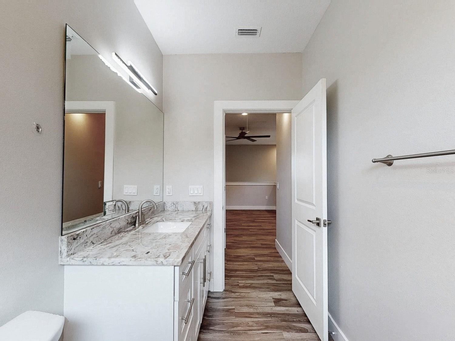 MAC FARLANE PARK - Residential Lease