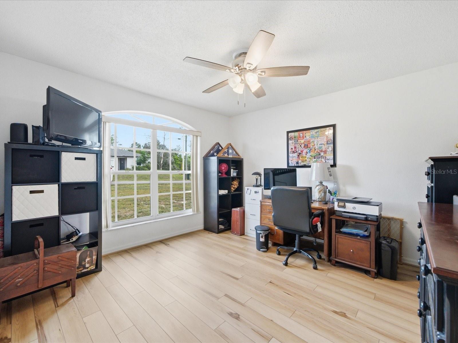 SPRING HILL UNIT 10 - Residential