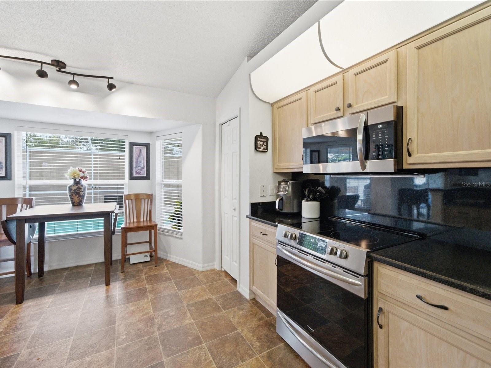 SPRING HILL UNIT 10 - Residential