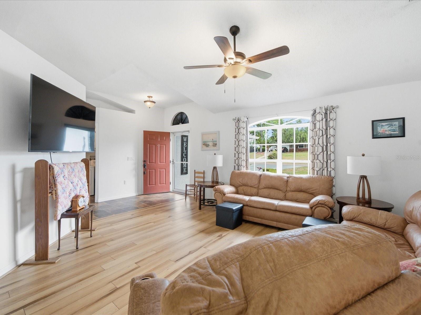 SPRING HILL UNIT 10 - Residential