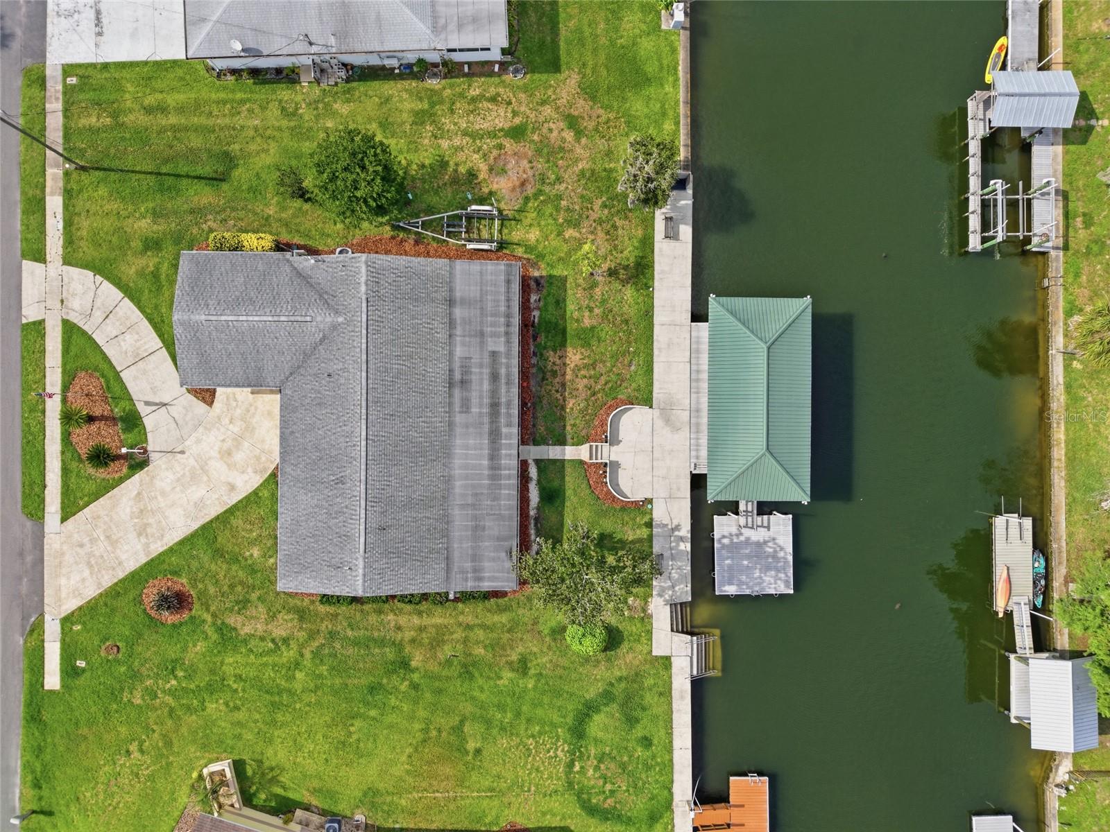 GLEN AIRE ESTATES - Residential