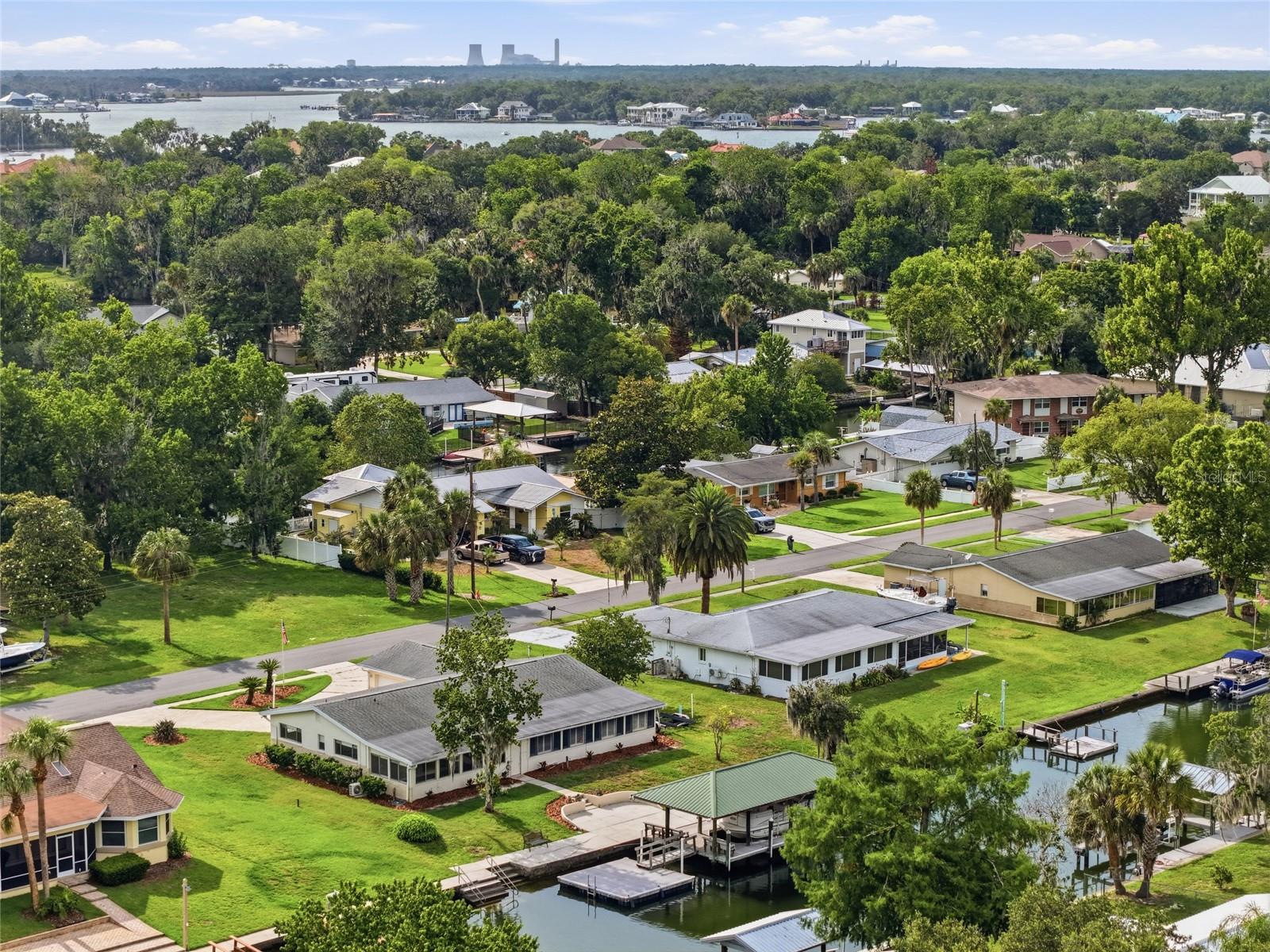 GLEN AIRE ESTATES - Residential