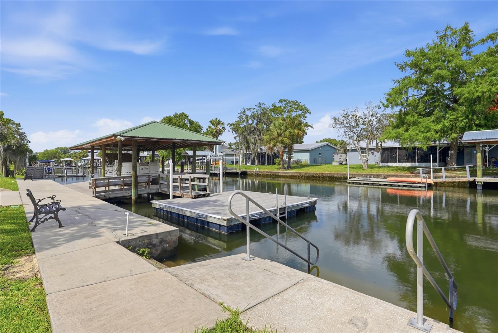 GLEN AIRE ESTATES - Residential