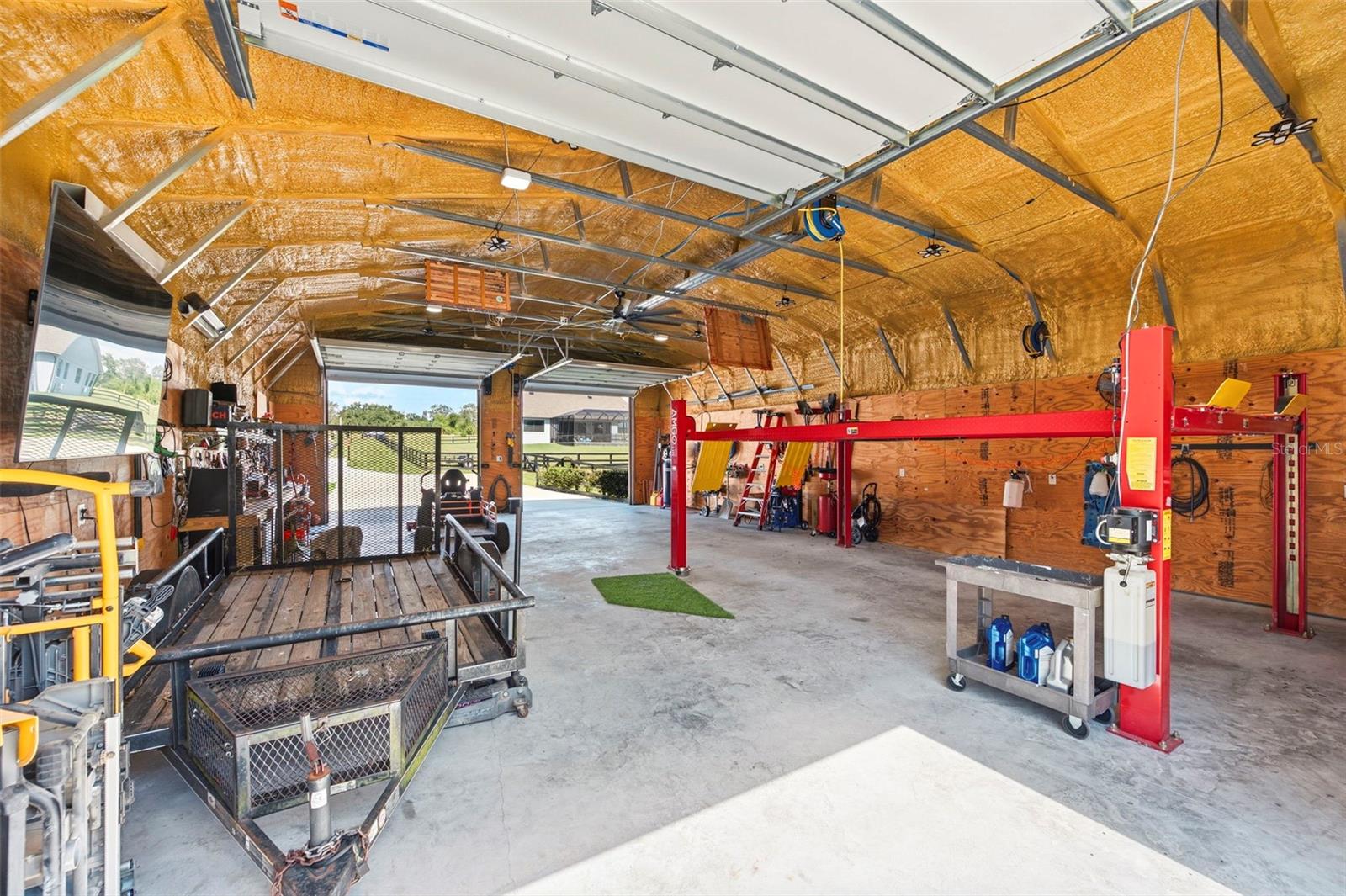 DEAN RANCH - Residential