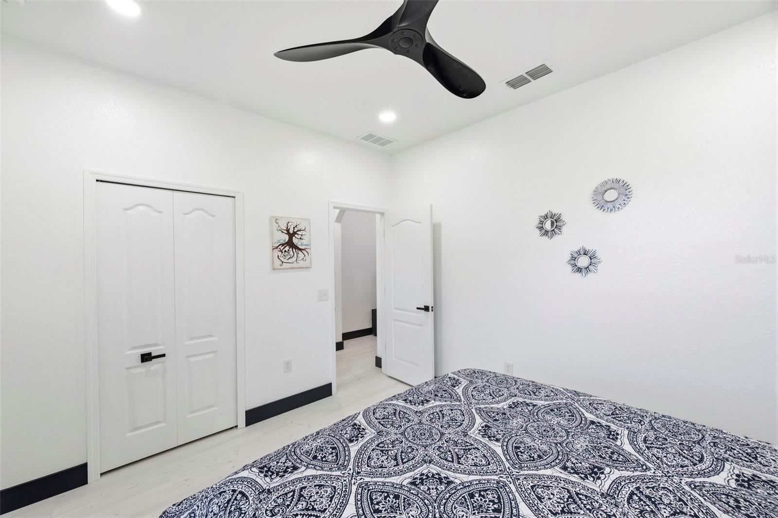DEAN RANCH - Residential