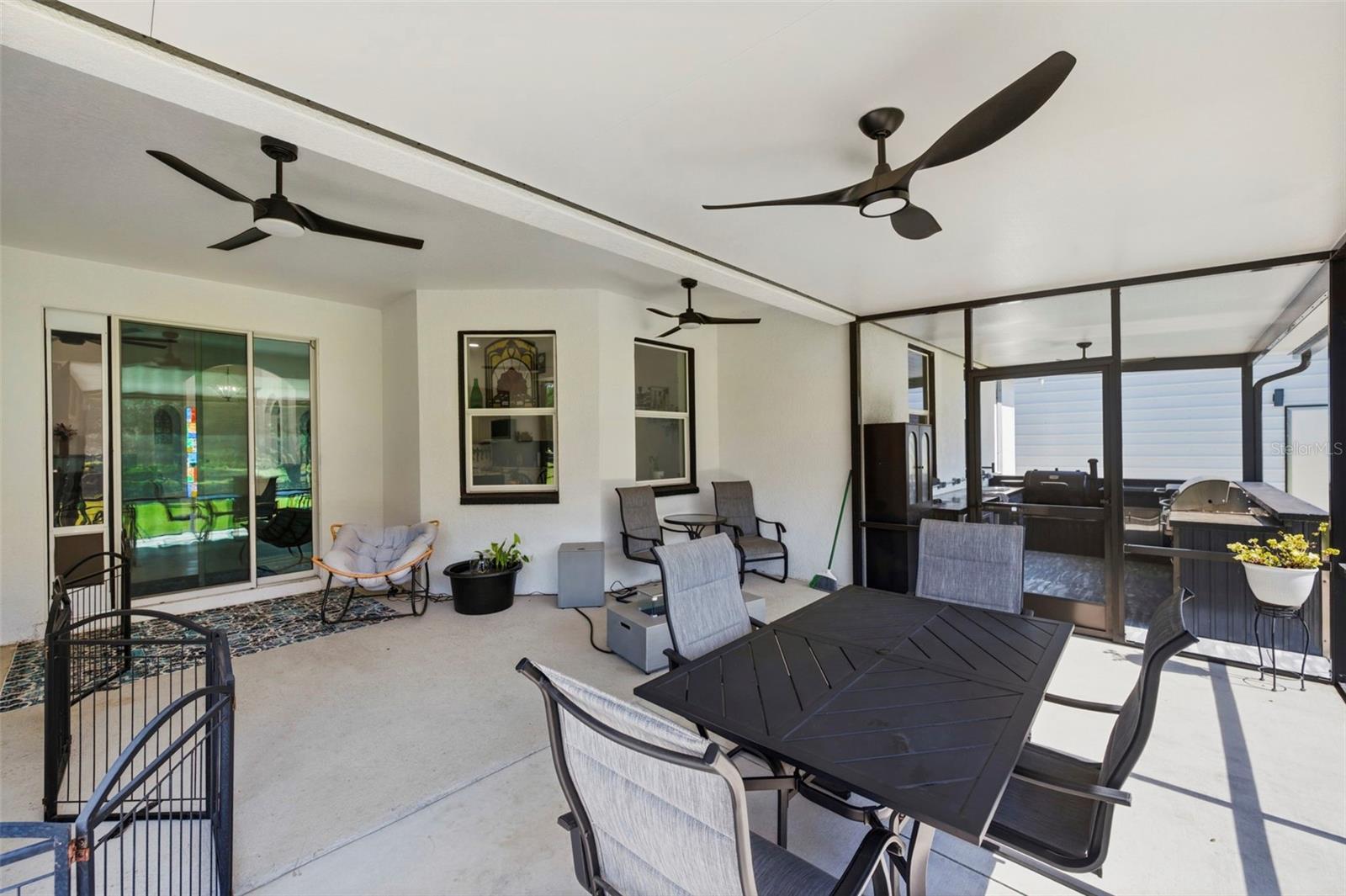 DEAN RANCH - Residential