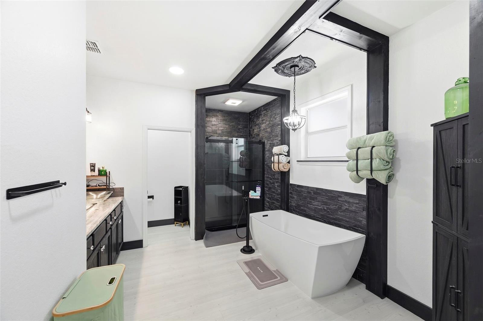 DEAN RANCH - Residential