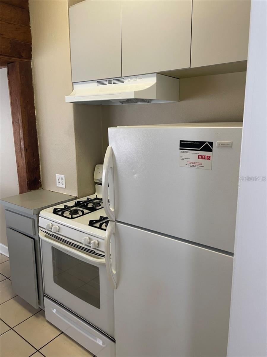 AVALON SUB 2 - Residential Lease