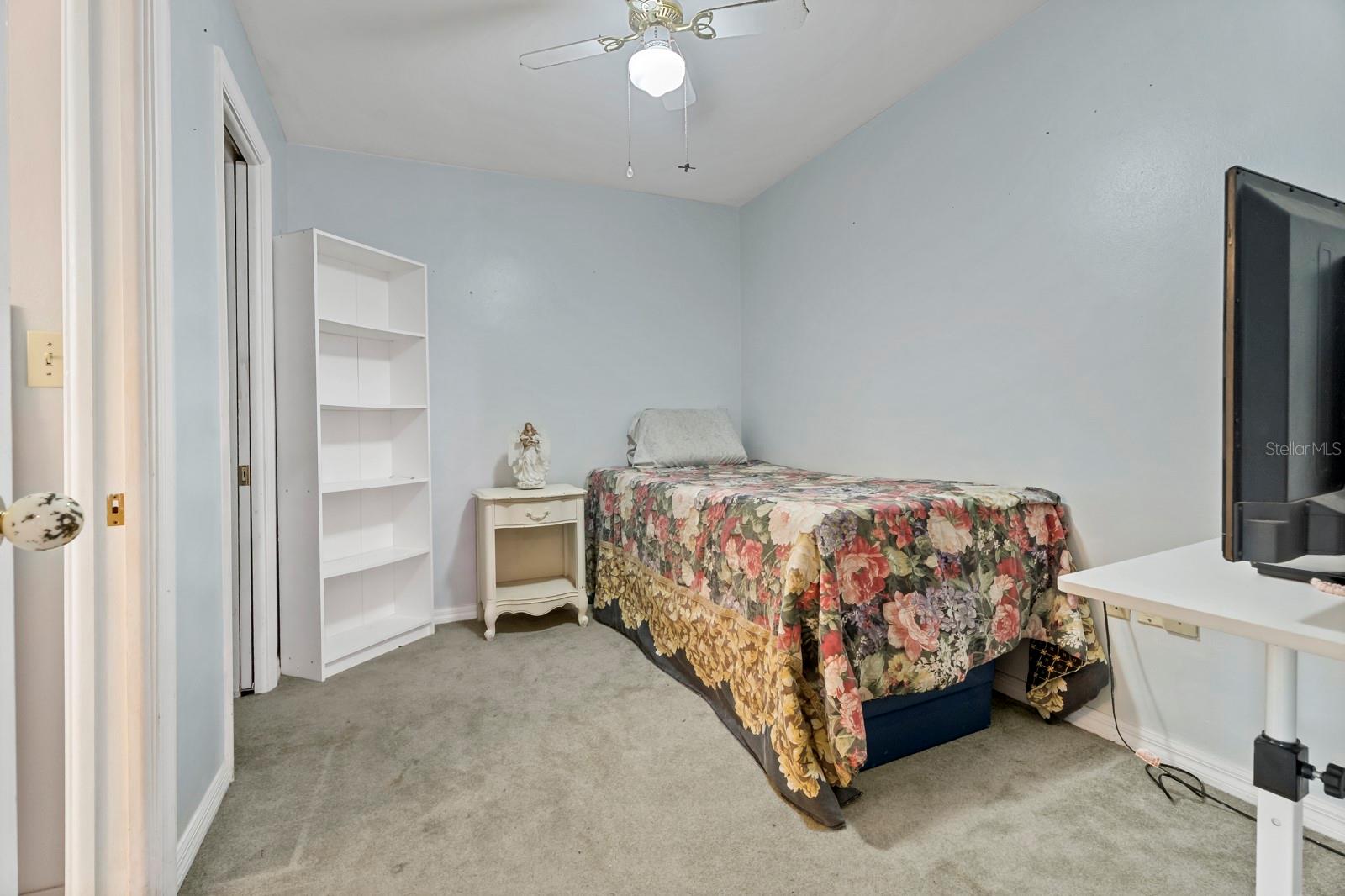 FAIRLAWN MANOR - Residential