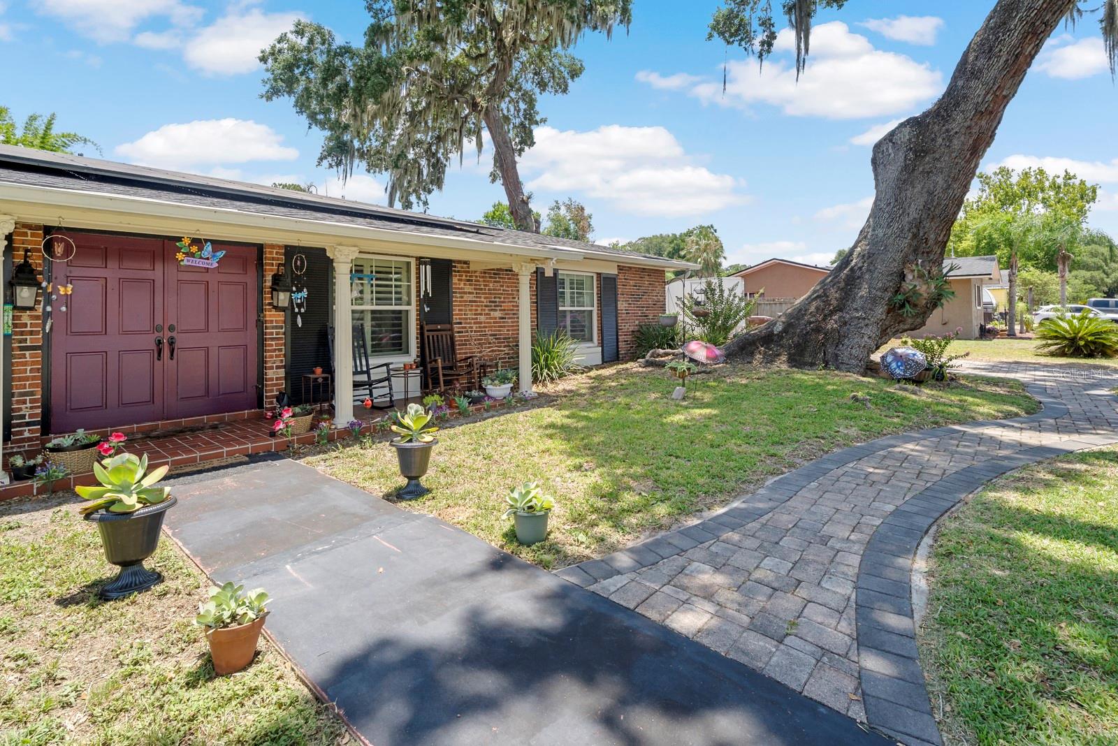 FAIRLAWN MANOR - Residential