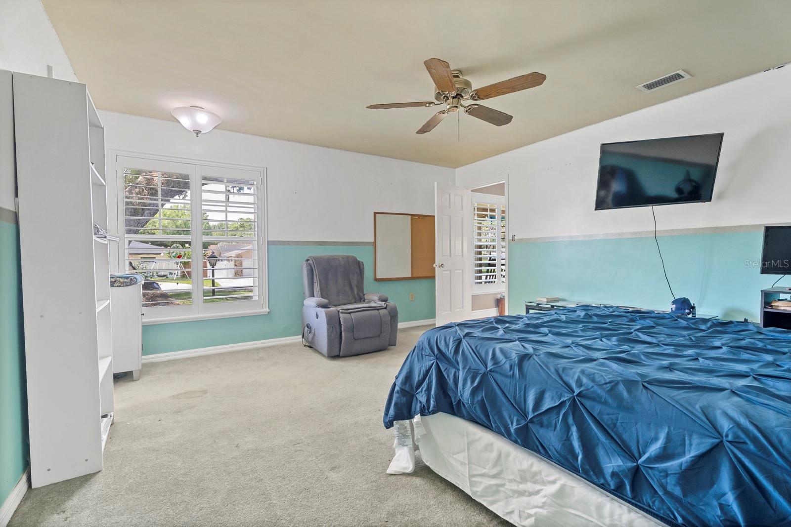 FAIRLAWN MANOR - Residential