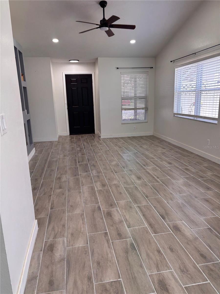SUMMERFIELD VILLAGE II TR 5 - Residential