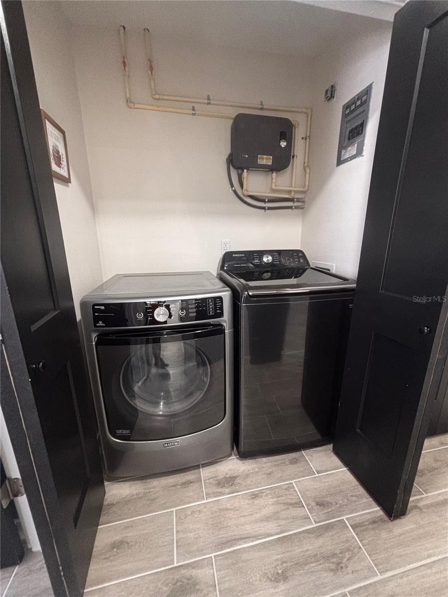 SUMMERFIELD VILLAGE II TR 5 - Residential