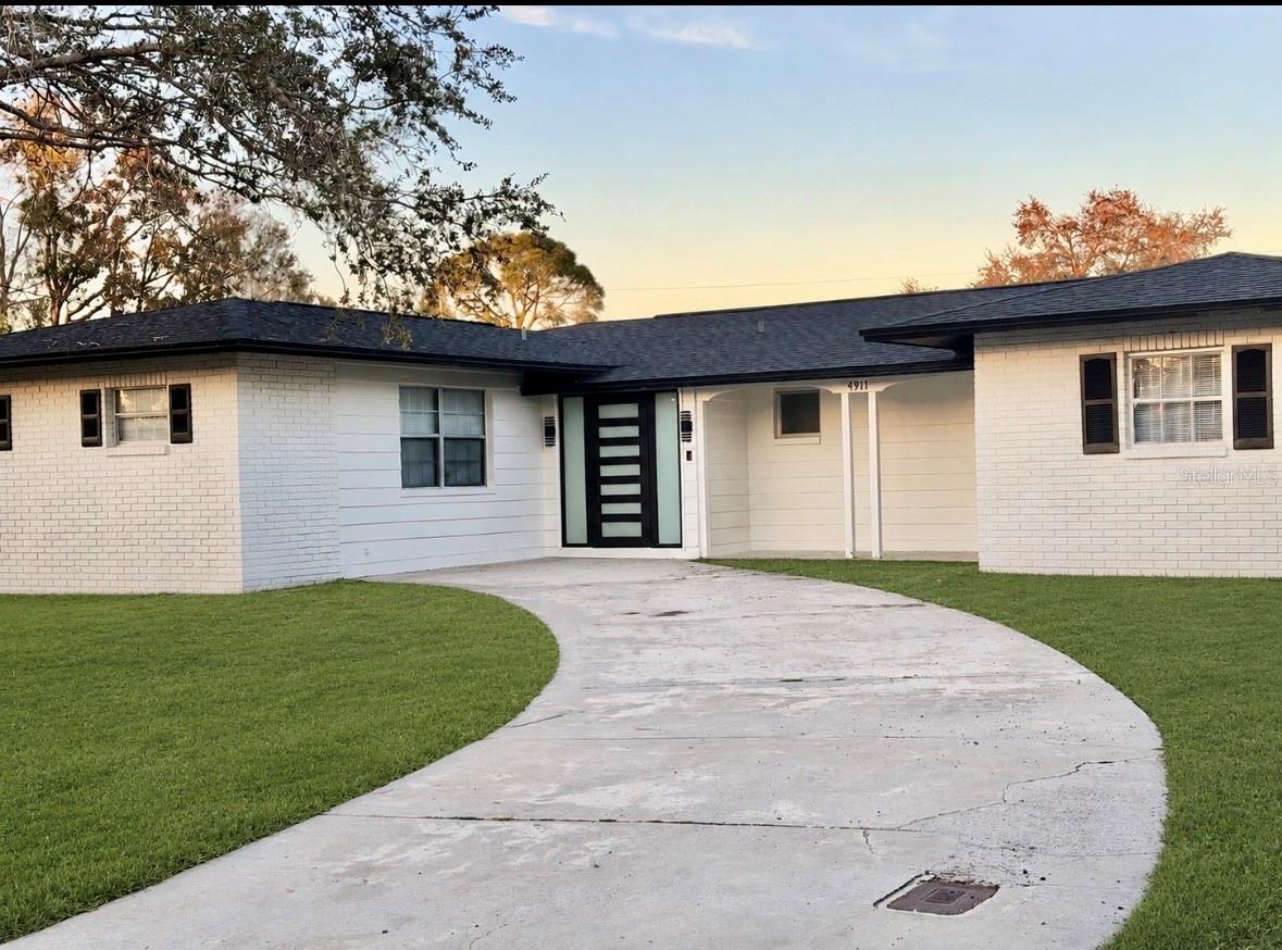 BAY CREST PARK UNIT 04 - Residential