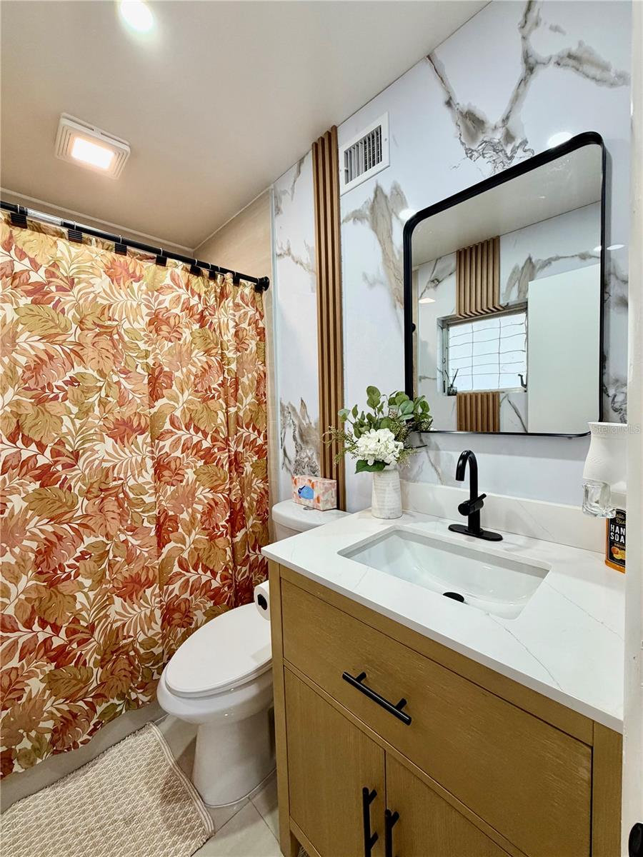BAY CREST PARK UNIT 04 - Residential