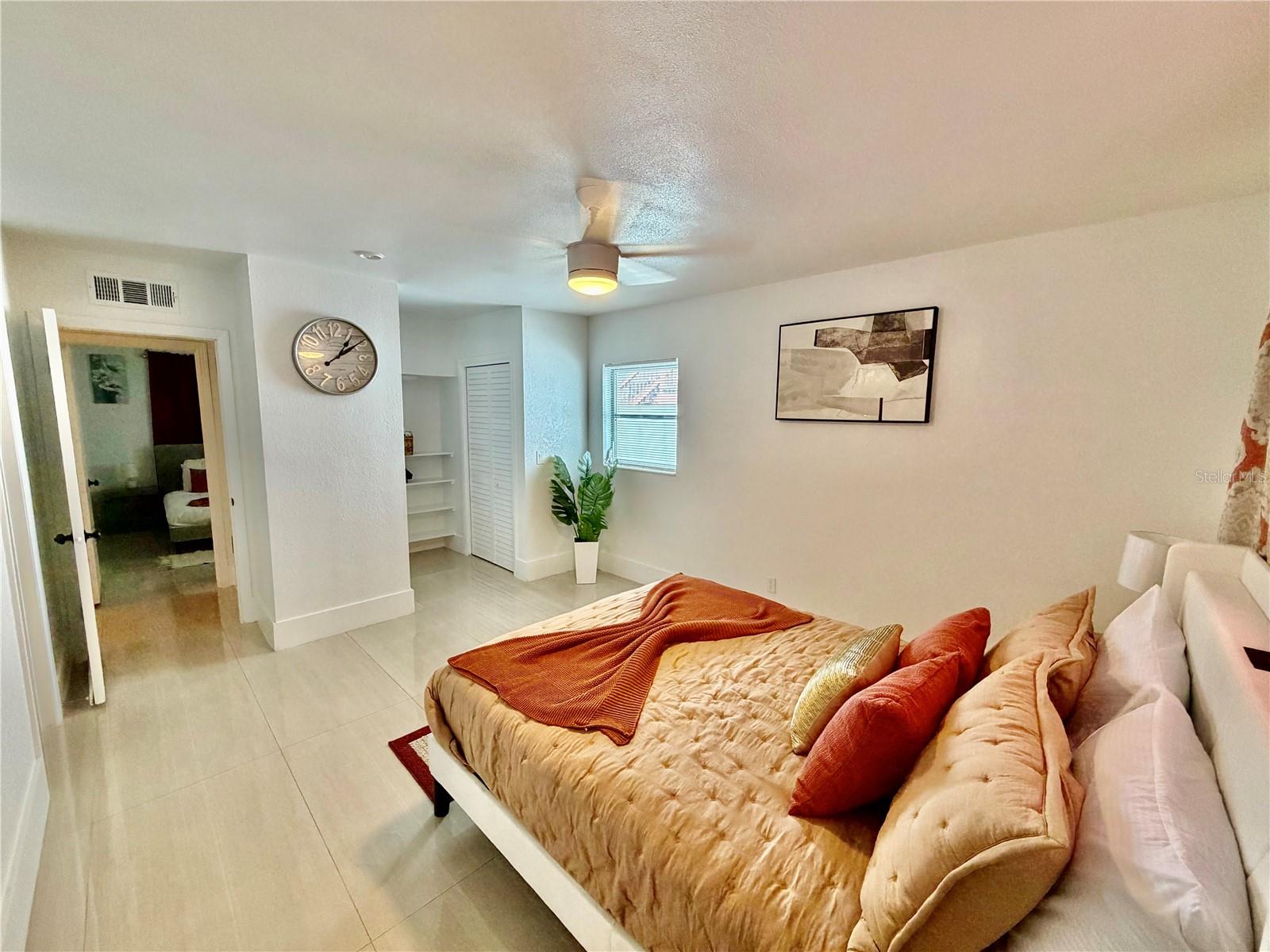 BAY CREST PARK UNIT 04 - Residential