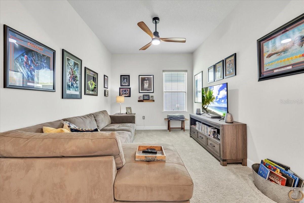 PALMS/WEST PORT - Residential