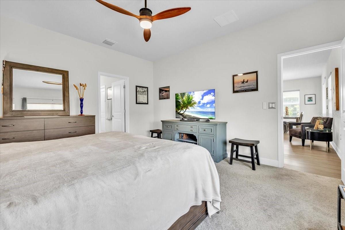 PALMS/WEST PORT - Residential