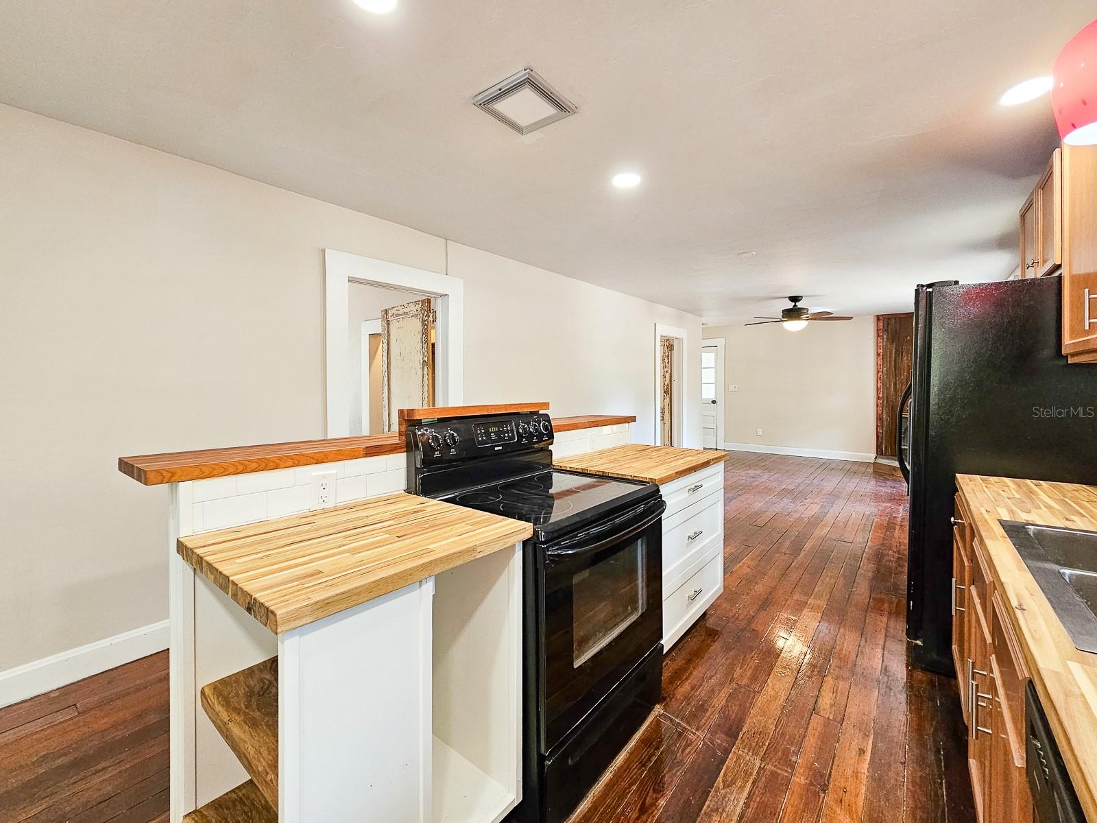 LAKE HIGHLANDS - Residential