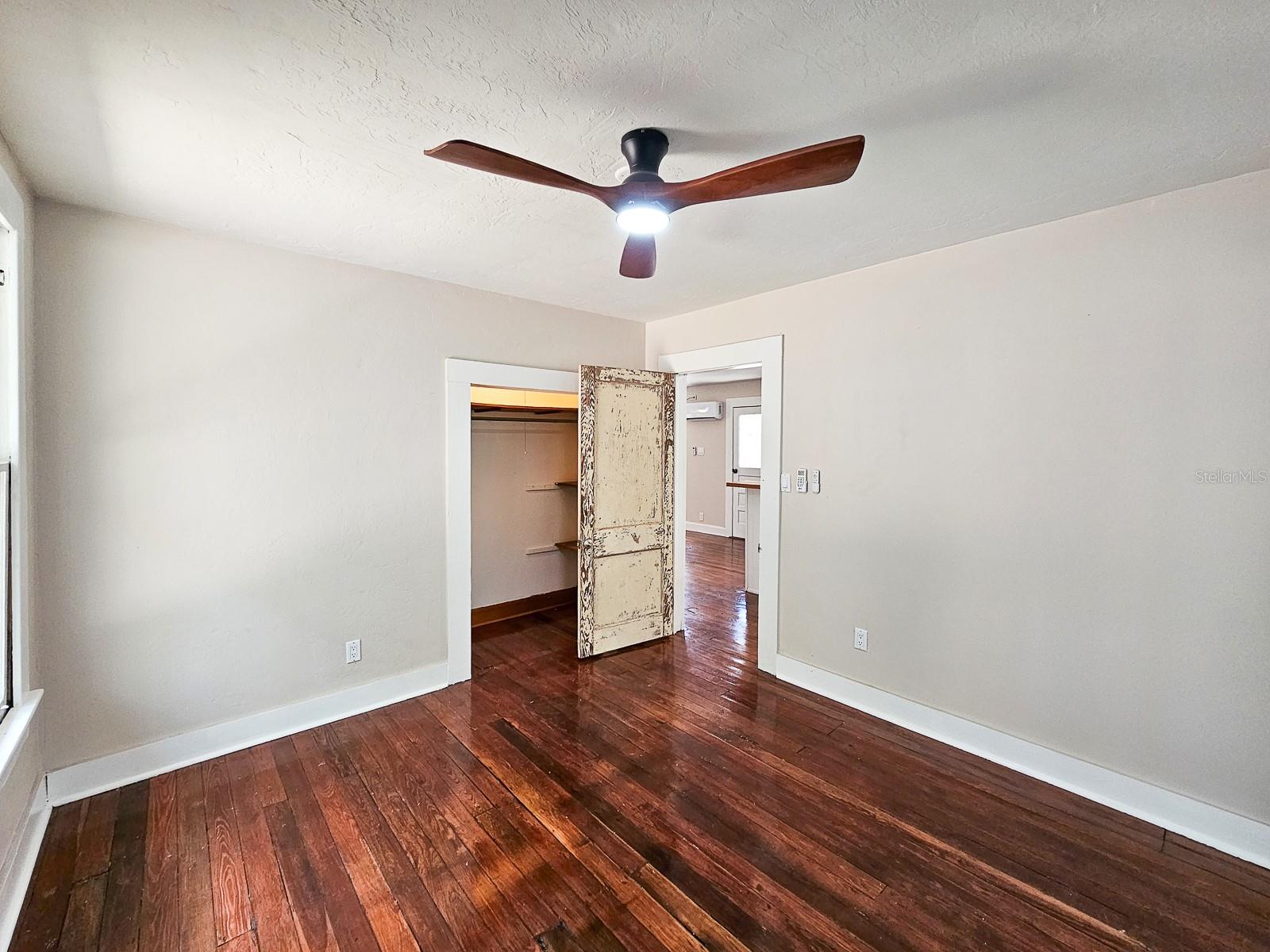LAKE HIGHLANDS - Residential