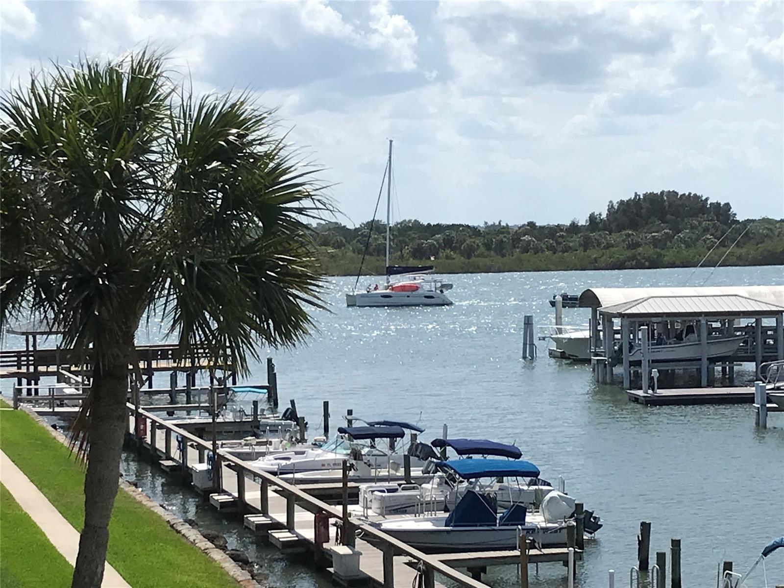 Ocean Inlet Yacht Club Un 103 - Residential
