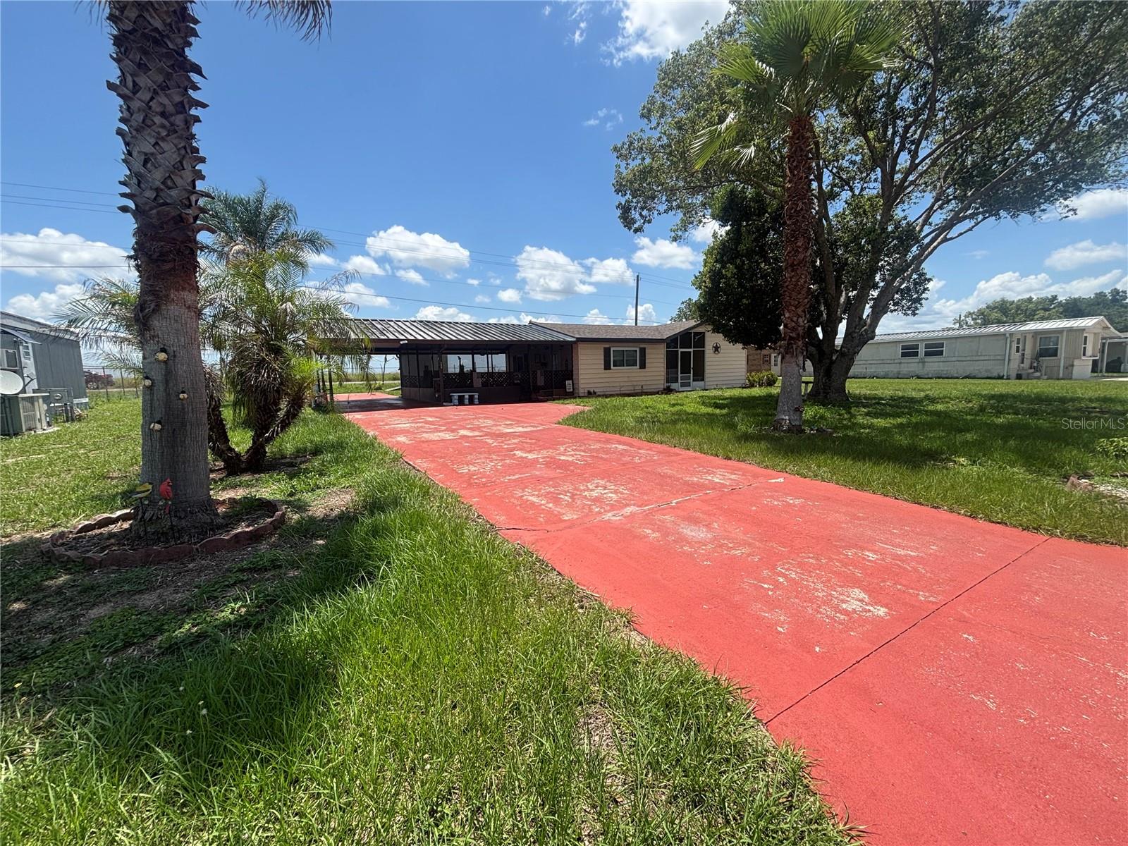 LAKE MARIANA ACRES - Residential
