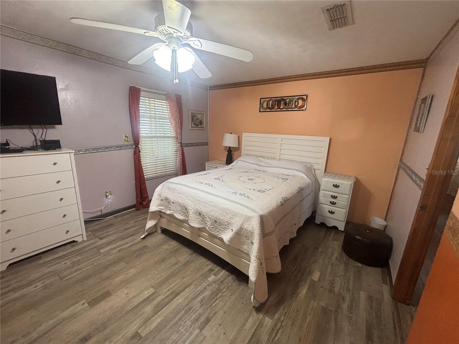 LAKE MARIANA ACRES - Residential