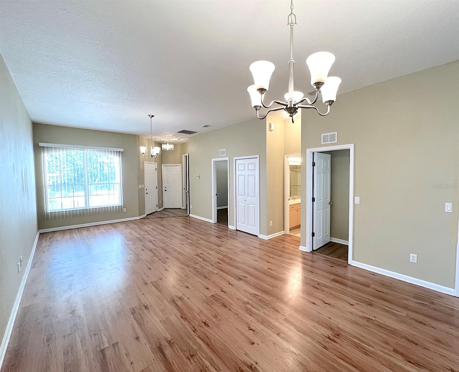 PALM COAST SEC 33 - Residential Lease