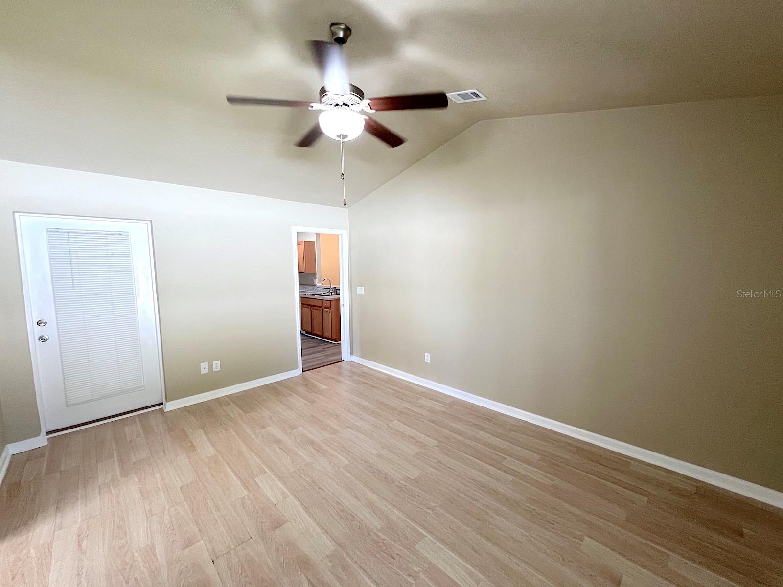 PALM COAST SEC 33 - Residential Lease