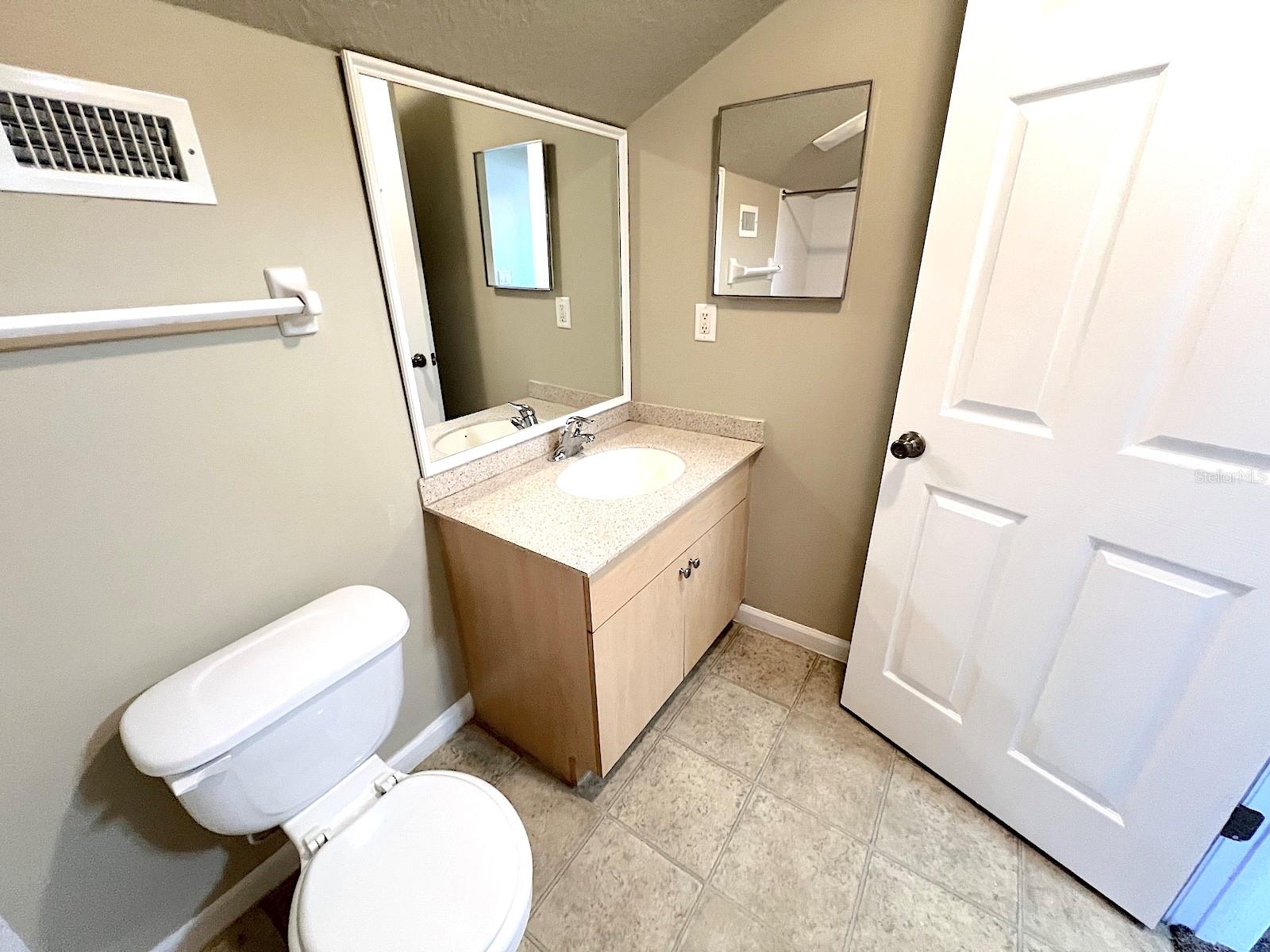 PALM COAST SEC 33 - Residential Lease