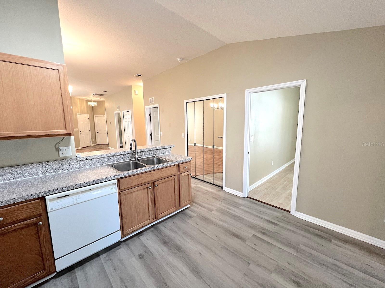 PALM COAST SEC 33 - Residential Lease