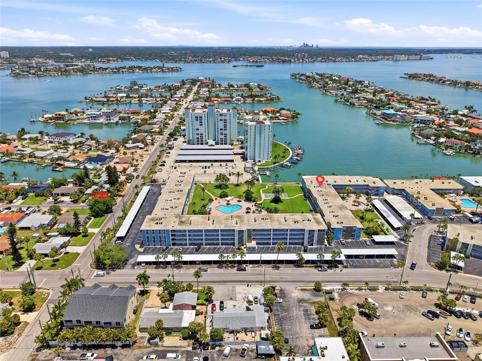 SYLVETTE CONDO - Residential