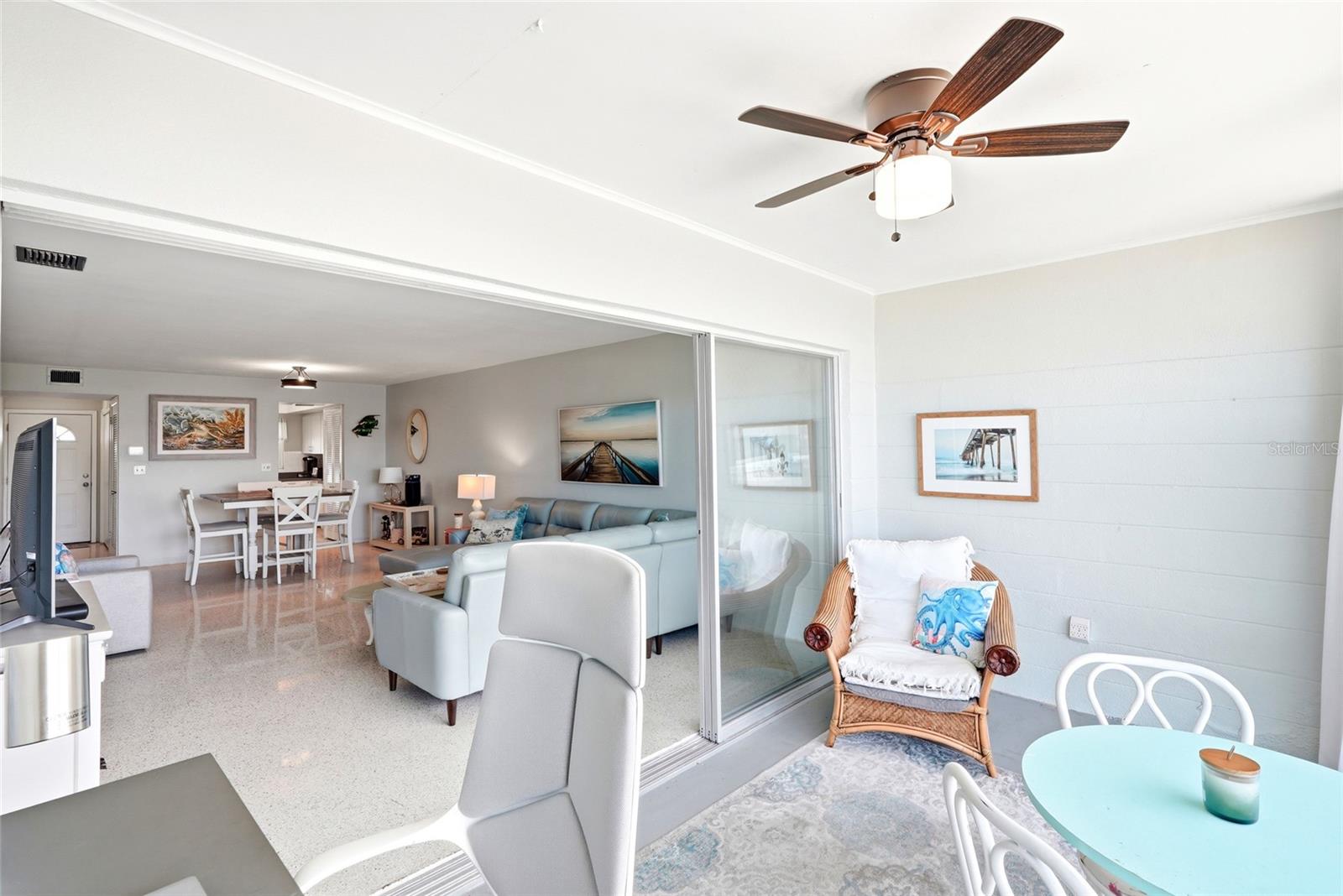 SYLVETTE CONDO - Residential