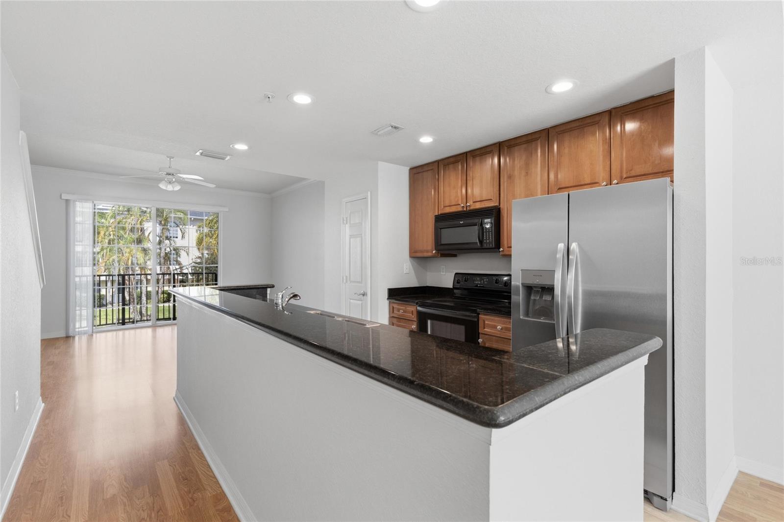 ARLINGTON PARK CONDO - Residential