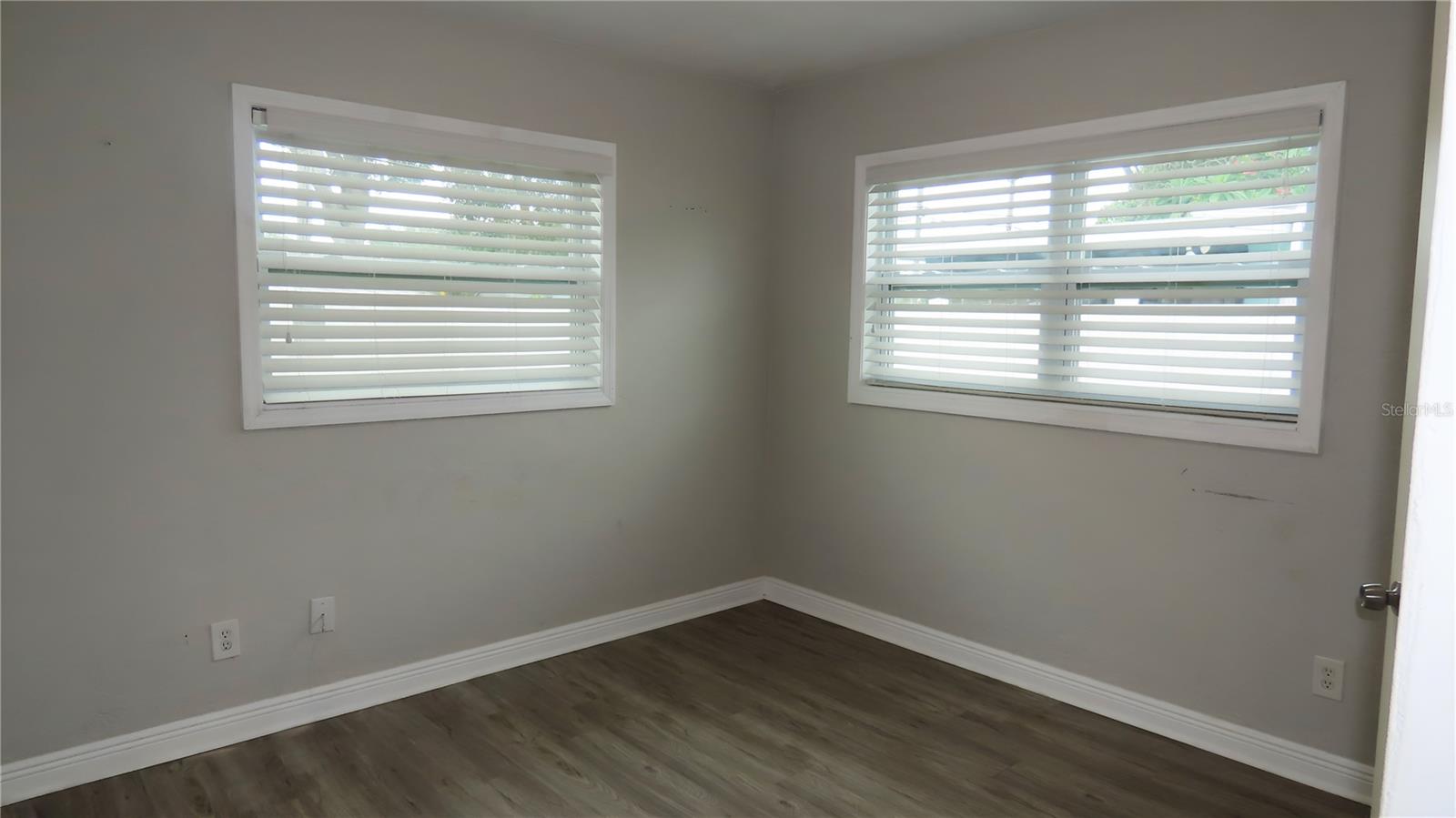 MILES PINES - Residential