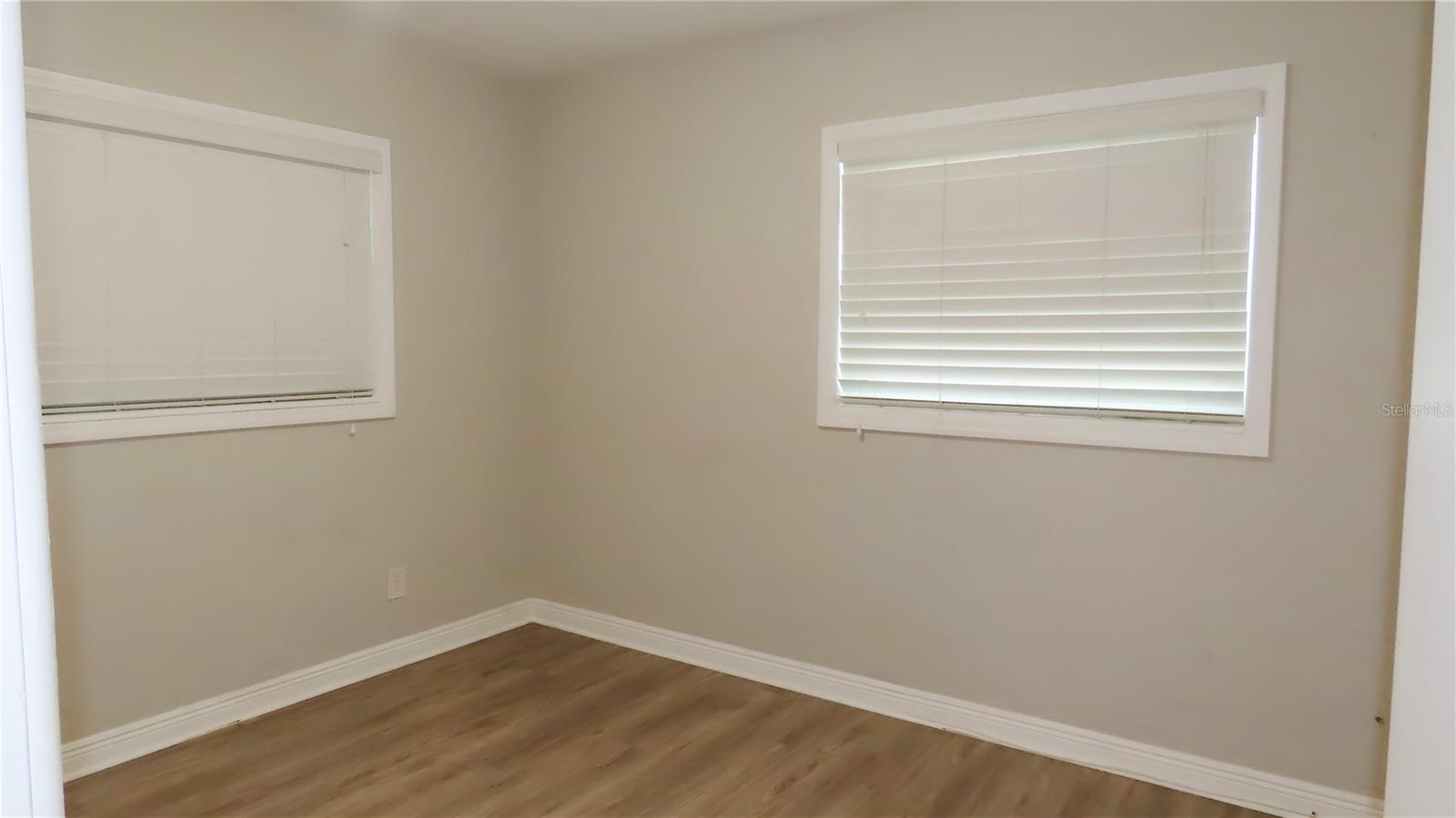 MILES PINES - Residential