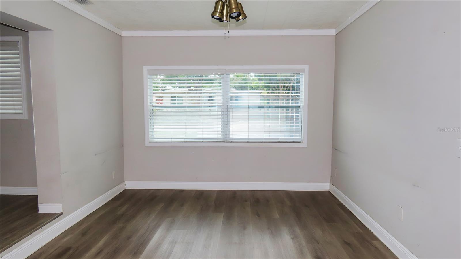MILES PINES - Residential