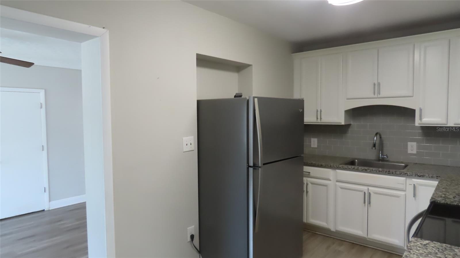 MILES PINES - Residential