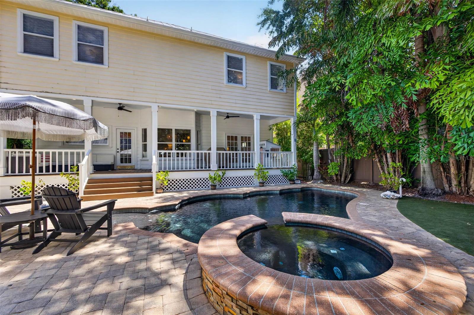 SUNSET PARK - Residential