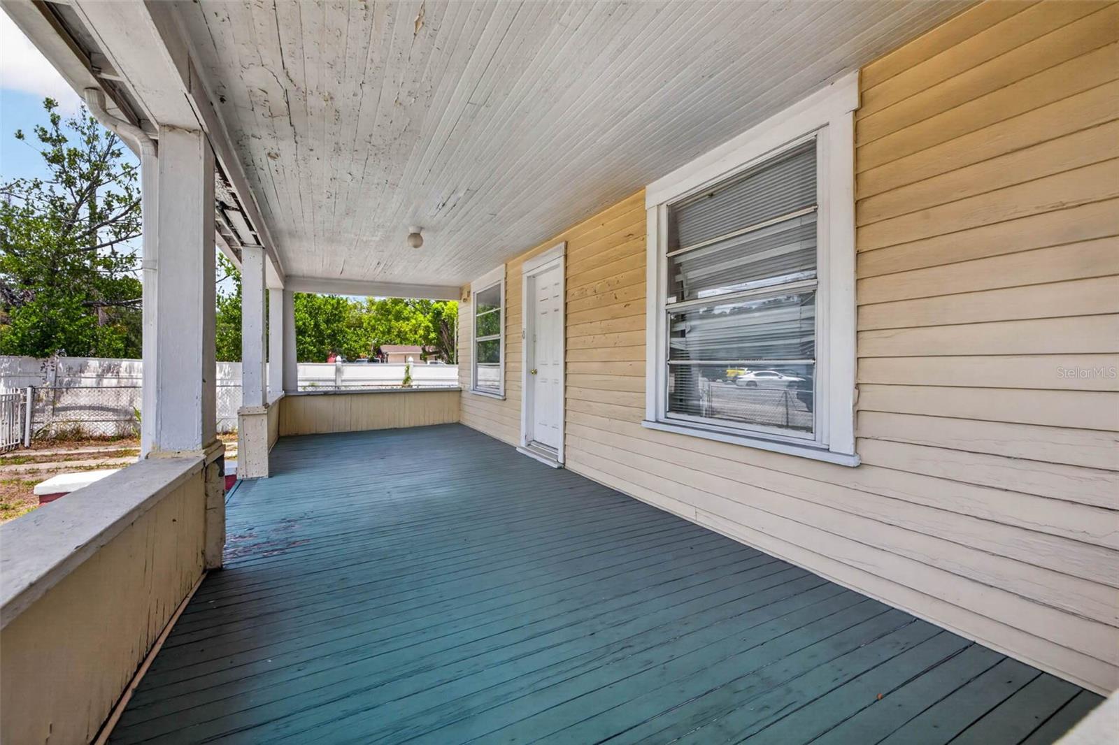 FLORIDA PLACE - Residential