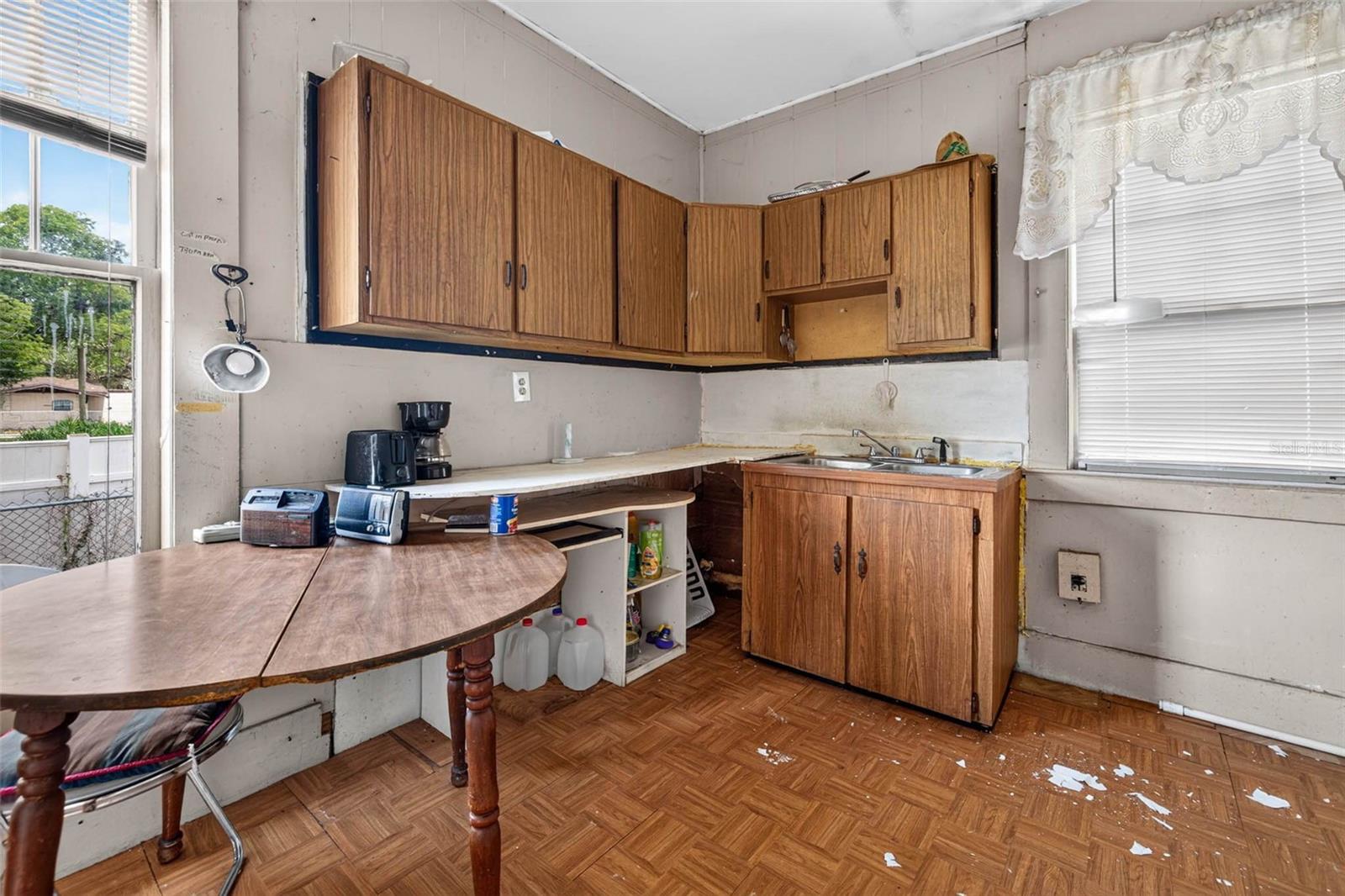 FLORIDA PLACE - Residential