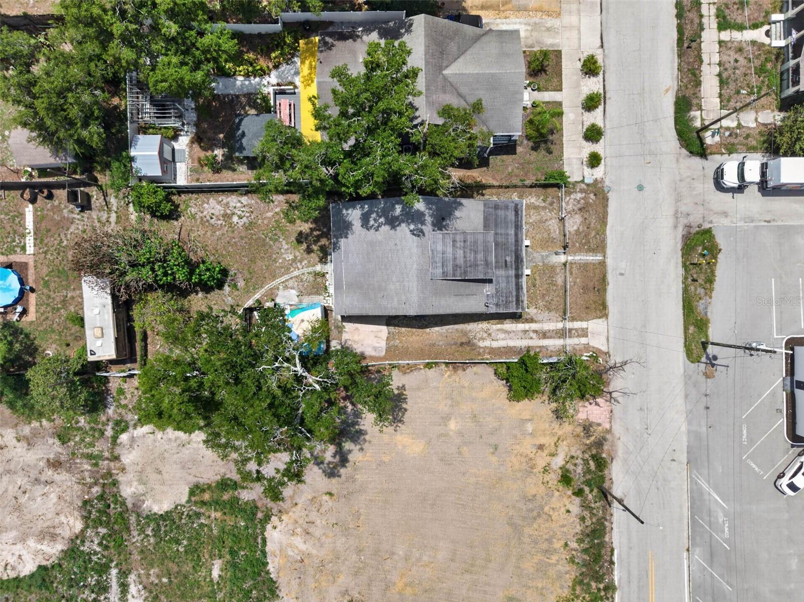 FLORIDA PLACE - Residential