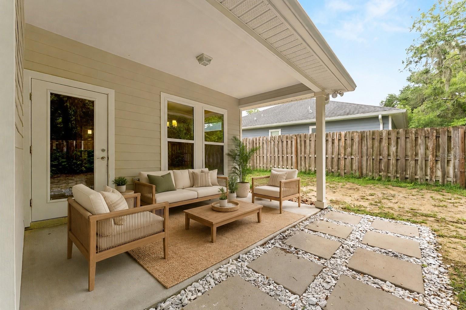 SAVANNAH STATION - Residential