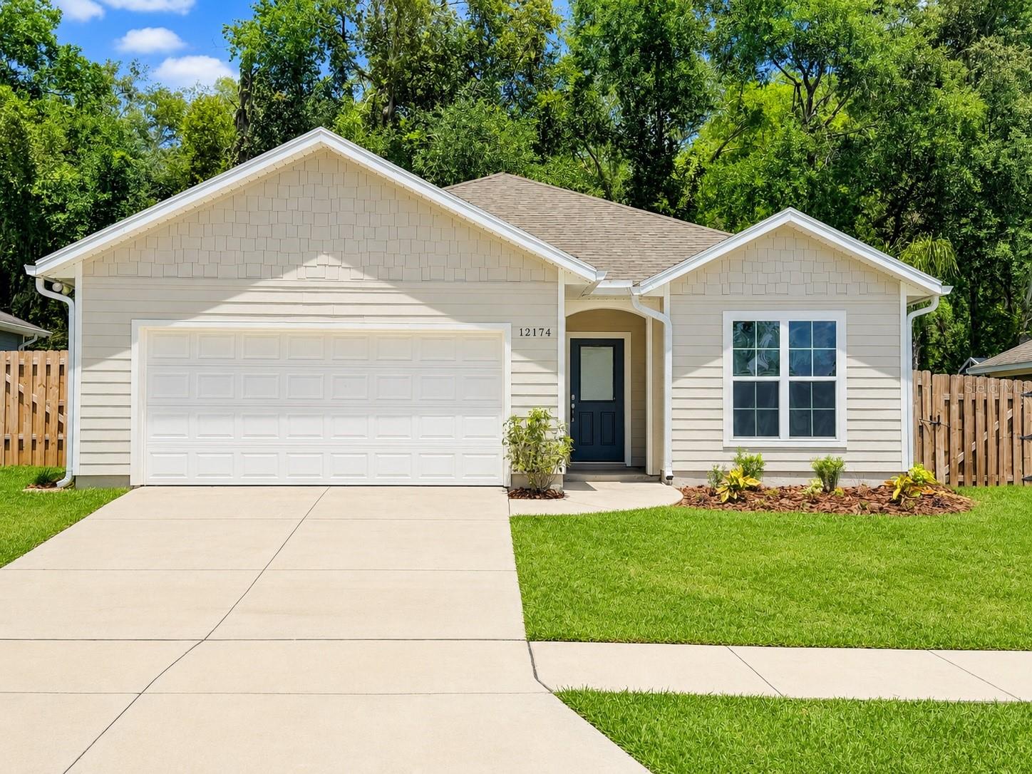 SAVANNAH STATION - Residential