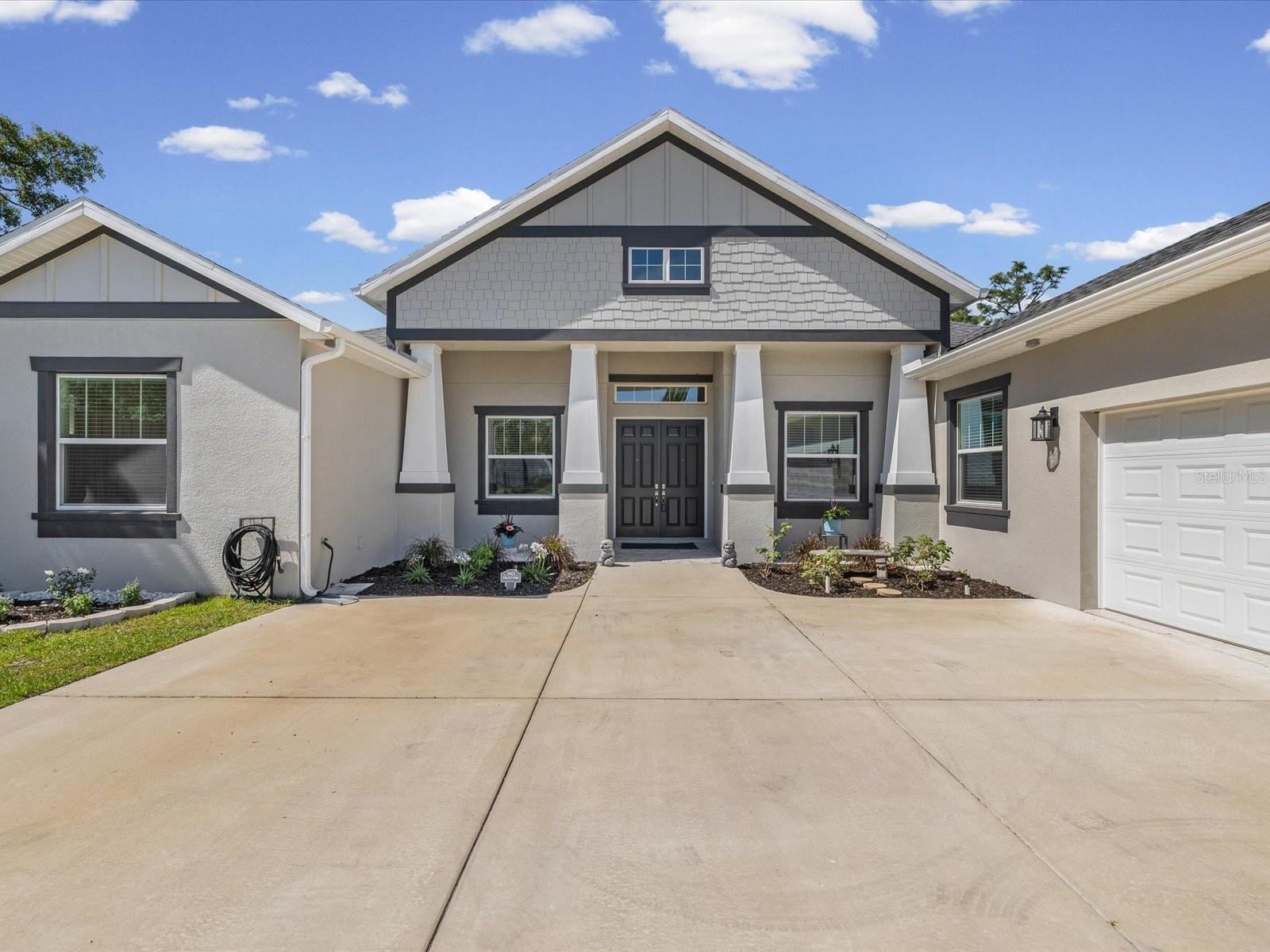 ROYAL HIGHLANDS - Residential